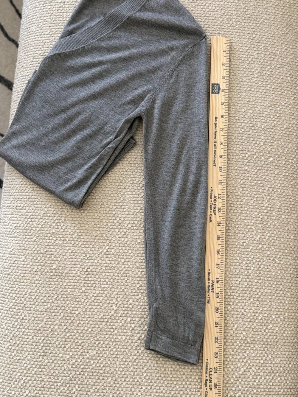H&M Fine-Knit Deep V-Neck Sweater - Heather Gray - Size XS - Picture 5 of 8